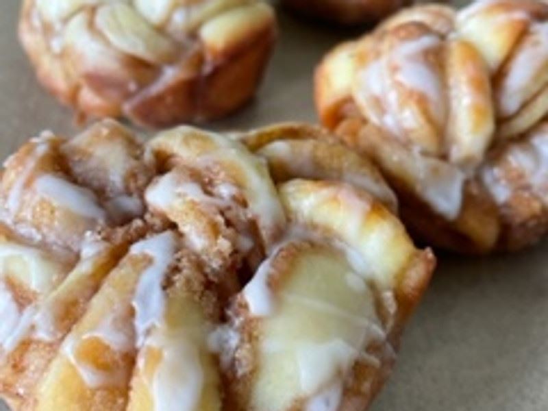 Cinnamon babka buns with braided cinnamon sugar filling
